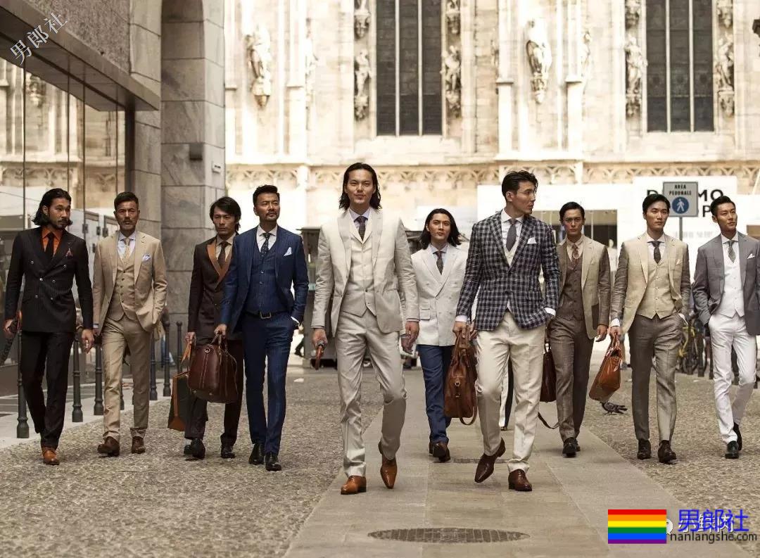 百男大秀又开始，肌肉男全部内裤出镜，画面太刺激了！ - 51虹马