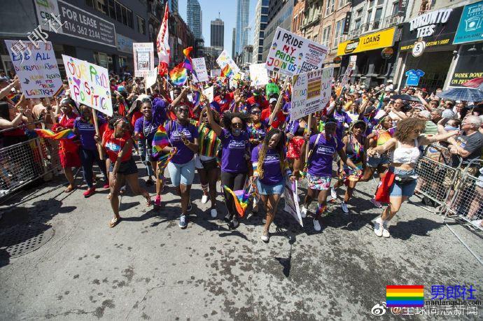 加拿大总理特鲁多参加多伦多市LGBT骄傲游行 - 51虹马