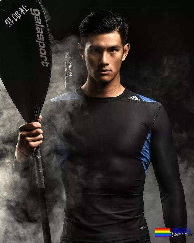 大眼熟男发布写真，老公名单再添一人！ - 51虹马