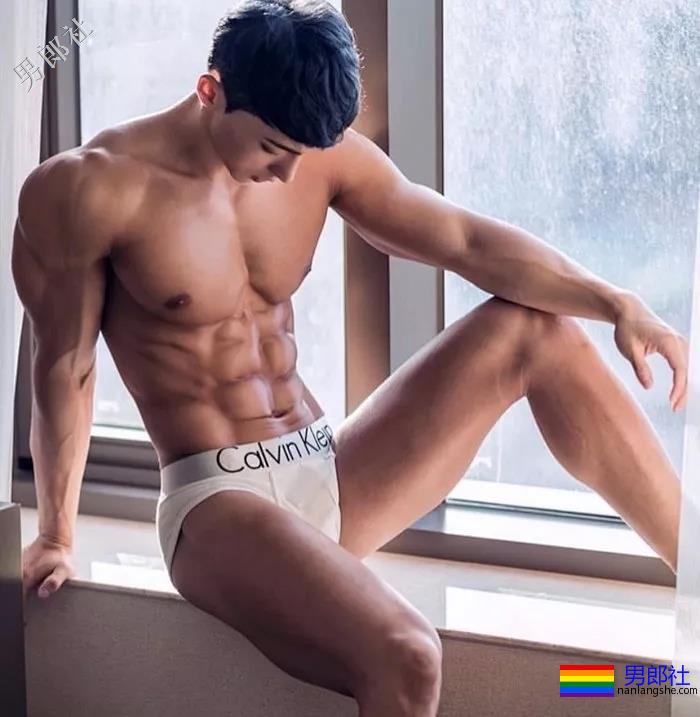 Ins肌肉男画报：精选亚洲肌肉男 - 51虹马