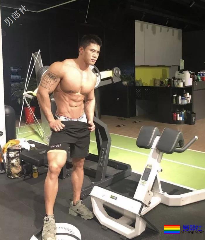 Ins肌肉男画报：精选亚洲肌肉男 - 51虹马