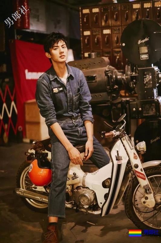 行走的荷尔蒙!国产大长腿好肉男朋友,你想A爆谁? - 51虹马 行走的荷尔蒙!国产大长腿好肉男朋友,你想A爆谁? - 51虹马