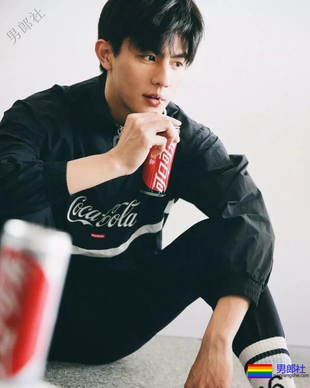 行走的荷尔蒙!国产大长腿好肉男朋友,你想A爆谁? - 51虹马 行走的荷尔蒙!国产大长腿好肉男朋友,你想A爆谁? - 51虹马