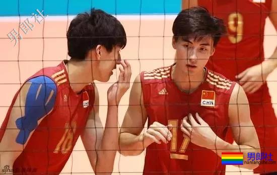 196大长腿排球运动员，腹肌大鼻子劈腿照帅翻天，不要总盯宁泽涛啦！ - 51虹马