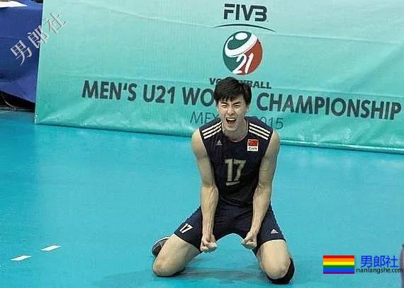 196大长腿排球运动员，腹肌大鼻子劈腿照帅翻天，不要总盯宁泽涛啦！ - 51虹马