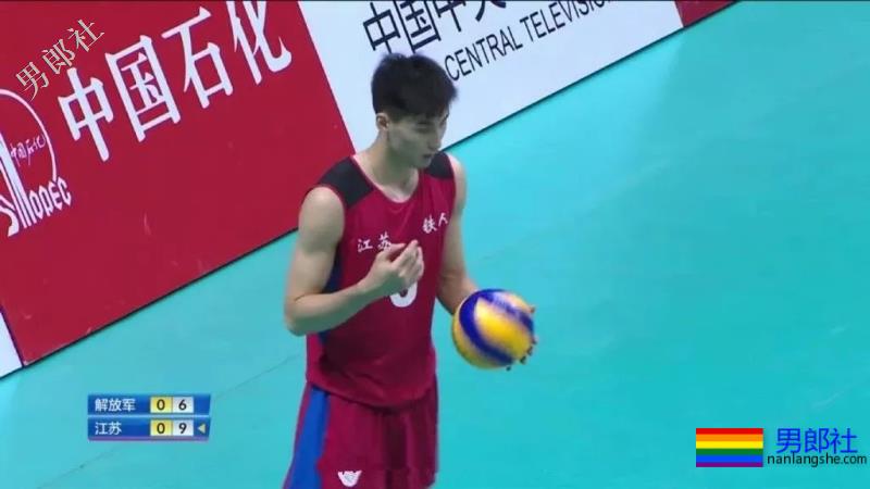 196大长腿排球运动员，腹肌大鼻子劈腿照帅翻天，不要总盯宁泽涛啦！ - 51虹马