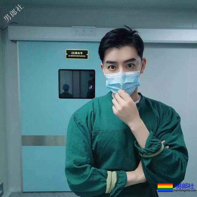 超men帅气高颜值男医生,小奶狗兼小狼狗气质!-51虹马