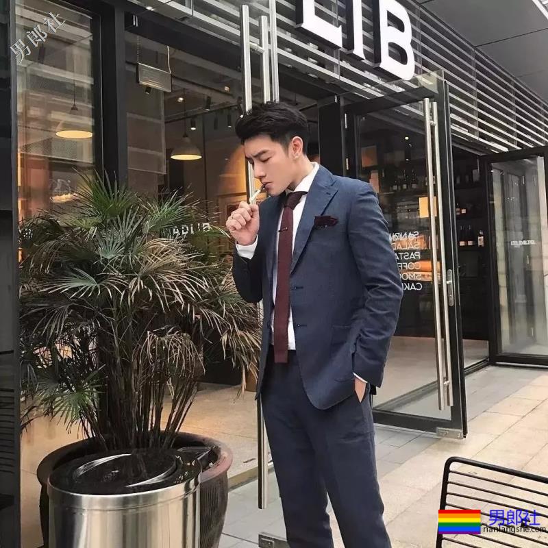 超men帅气高颜值男医生，小奶狗兼小狼狗气质！ - 51虹马