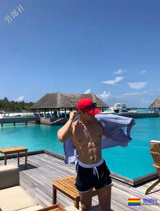 和直男视频灰机经历。 - 51虹马