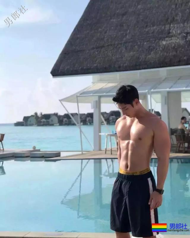 和直男视频灰机经历。 - 51虹马