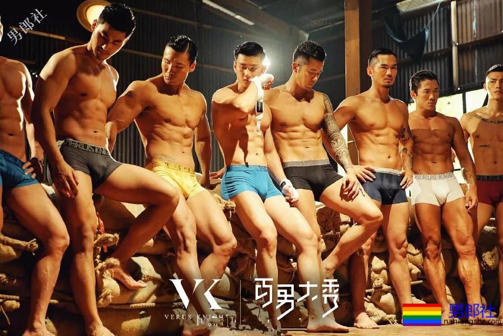 男版维密秀肌肉男内裤出镜，巧克力腹肌男模放飞自我，我喜欢！-51虹马