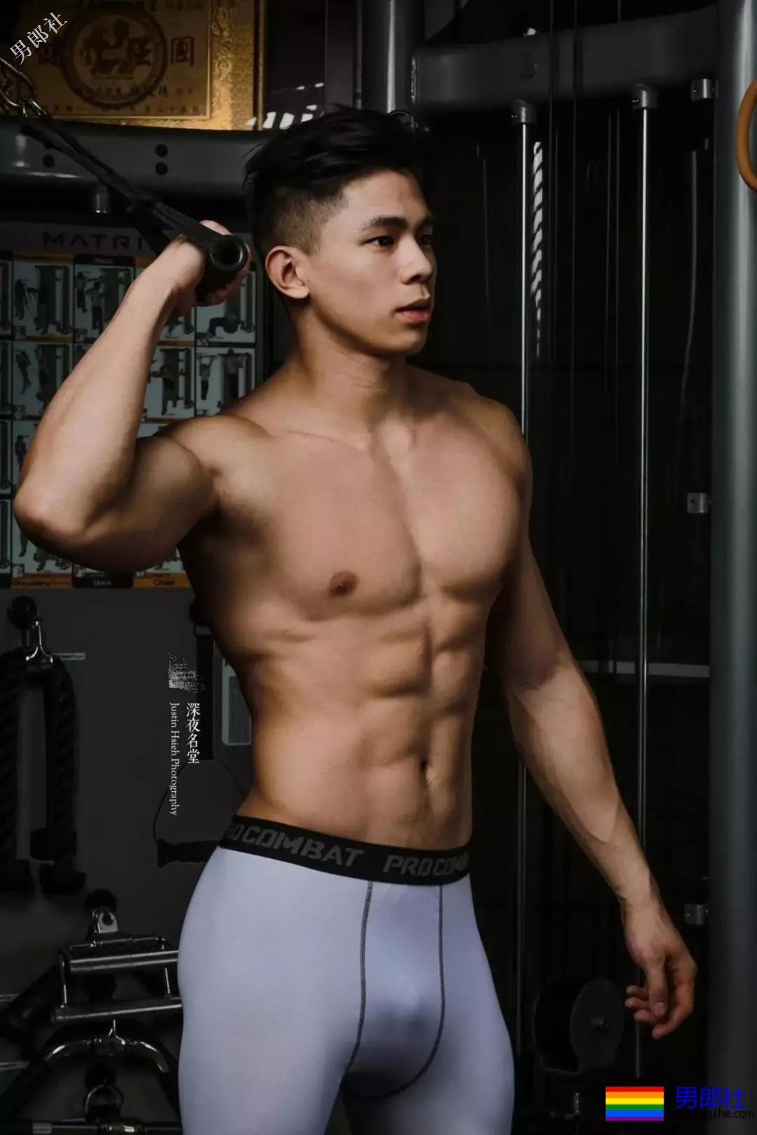 约了那么多次得出的结论gay圈实在太乱。 - 51虹马