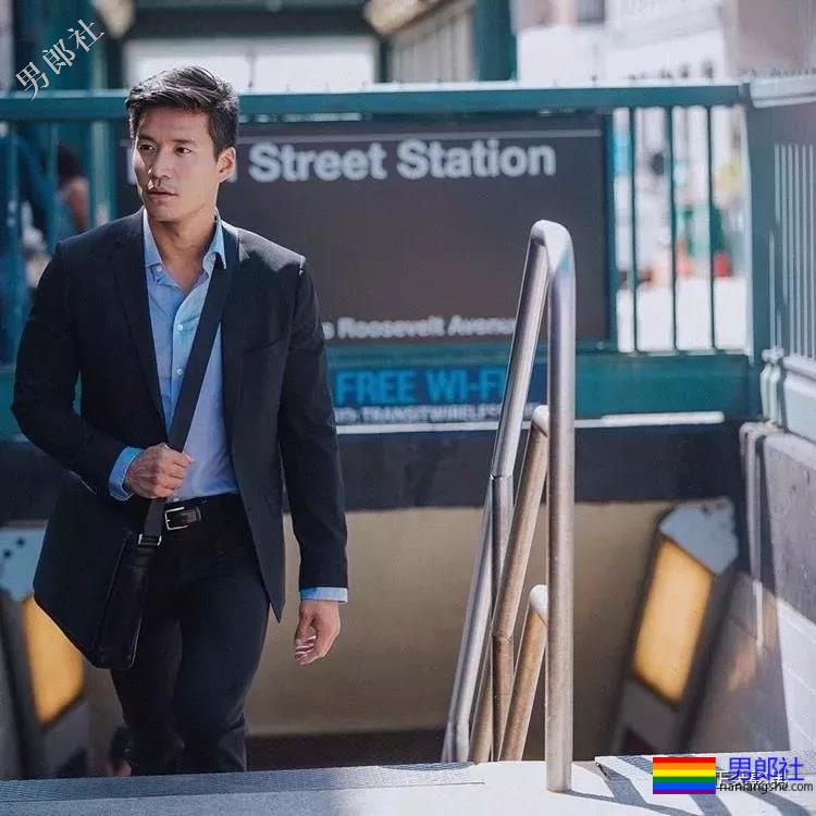 正装胡茬熟男像男票，脱掉正装后就是行走的荷尔蒙 - 51虹马