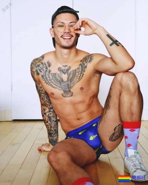 被香奈儿选上的亚洲男模，未火先上位？！ - 51虹马