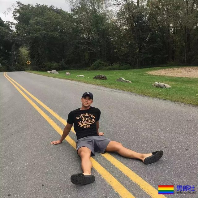 gay爱上直男是一种什么样的体验？ - 51虹马