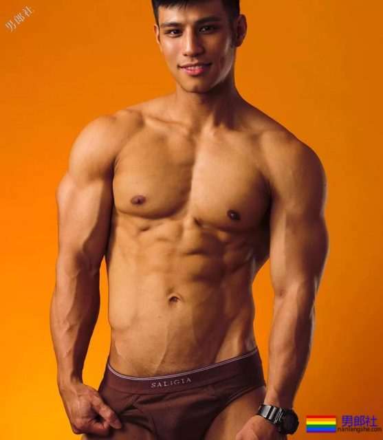 晏人物新男模硬照一览 - 51虹马