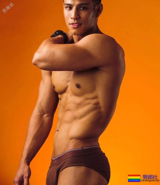 晏人物新男模硬照一览 - 51虹马