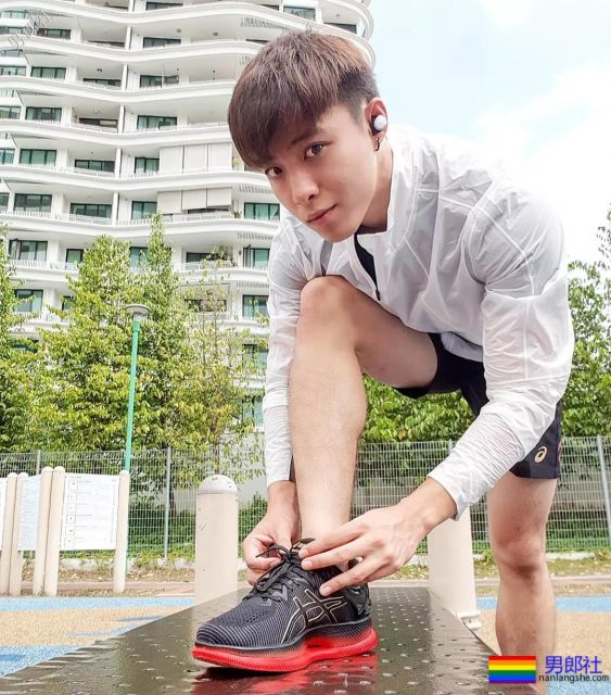 A爆了!原味童颜筋肉小奶狼,六块腹肌天菜少年! - 51虹马 A爆了!原味童颜筋肉小奶狼,六块腹肌天菜少年! - 51虹马