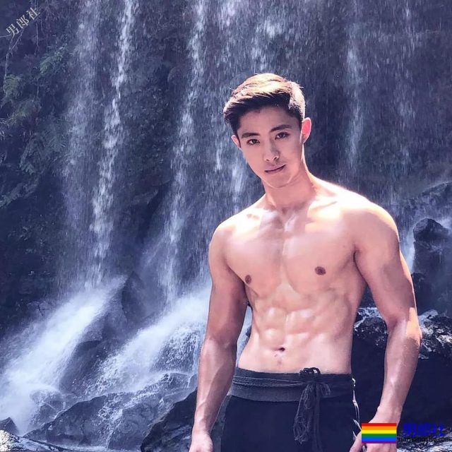 A爆了!原味童颜筋肉小奶狼,六块腹肌天菜少年! - 51虹马 A爆了!原味童颜筋肉小奶狼,六块腹肌天菜少年! - 51虹马