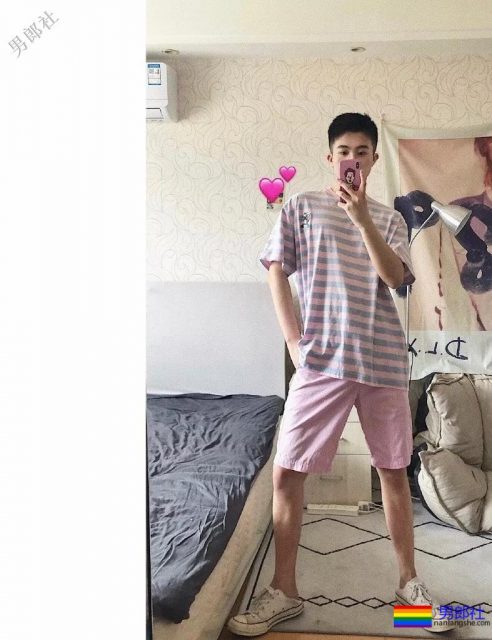 小奶狗正装网红博主,禁欲又清爽的帅气少年! - 51虹马 小奶狗正装网红博主,禁欲又清爽的帅气少年! - 51虹马