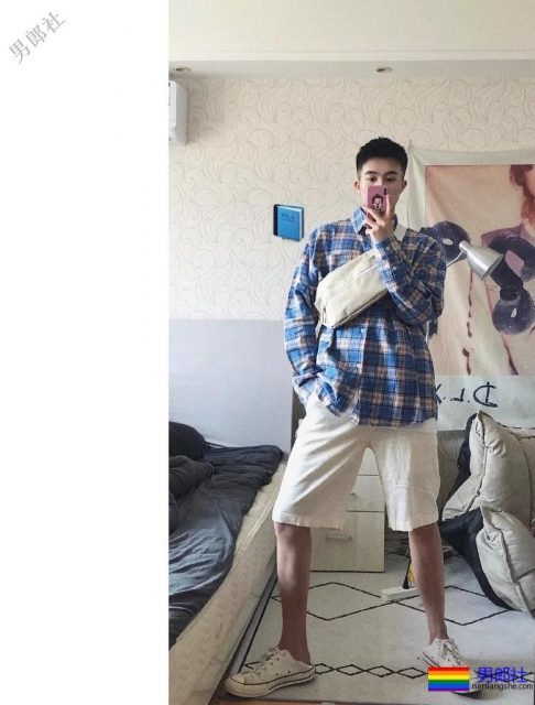 小奶狗正装网红博主,禁欲又清爽的帅气少年! - 51虹马 小奶狗正装网红博主,禁欲又清爽的帅气少年! - 51虹马