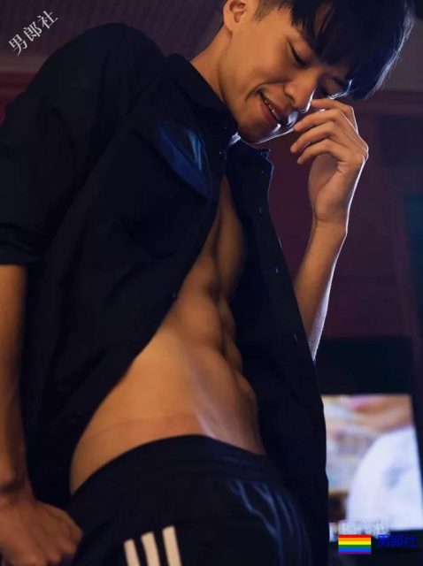 亚洲肌肉男画报 - 51虹马