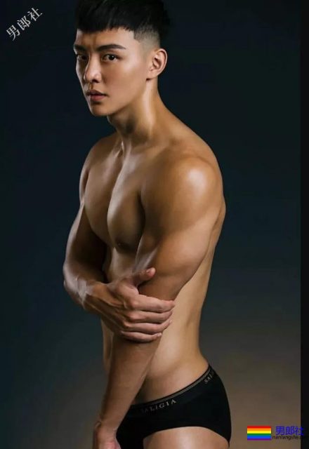 亚洲肌肉男画报 - 51虹马