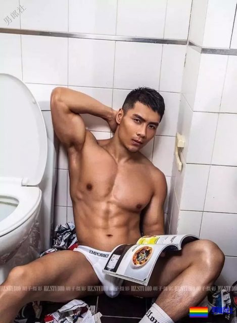 兵哥哥去头可吃,真实肌肉写真照,白衬衫收服粉丝 - 51虹马 兵哥哥去头可吃,真实肌肉写真照,白衬衫收服粉丝 - 51虹马