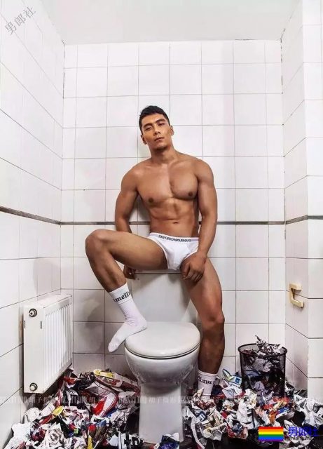 兵哥哥去头可吃,真实肌肉写真照,白衬衫收服粉丝 - 51虹马 兵哥哥去头可吃,真实肌肉写真照,白衬衫收服粉丝 - 51虹马