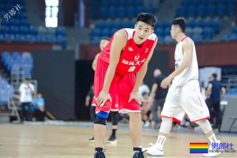 运动体育生pk,国内男生篮球大赛,有你喜欢的小鲜肉吗 - 51虹马 运动体育生pk,国内男生篮球大赛,有你喜欢的小鲜肉吗 - 51虹马