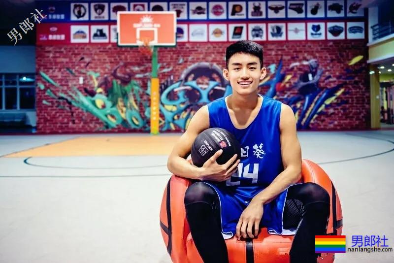 运动体育生pk,国内男生篮球大赛,有你喜欢的小鲜肉吗 - 51虹马 运动体育生pk,国内男生篮球大赛,有你喜欢的小鲜肉吗 - 51虹马