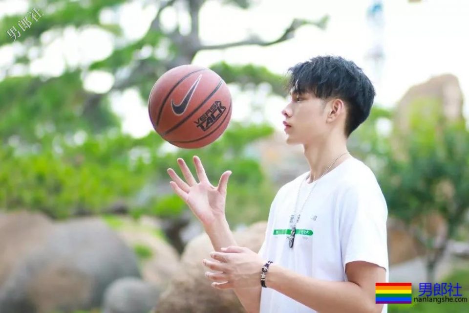 运动体育生pk,国内男生篮球大赛,有你喜欢的小鲜肉吗 - 51虹马 运动体育生pk,国内男生篮球大赛,有你喜欢的小鲜肉吗 - 51虹马