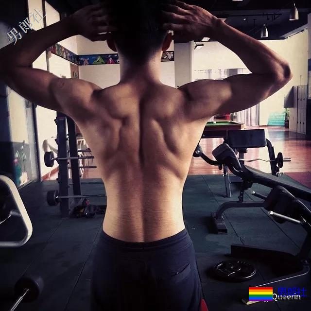 童颜巨肌狼狗又给了我爱成都的最新理由！ - 51虹马