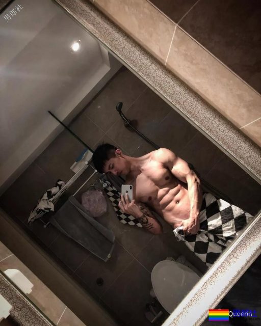 童颜巨肌狼狗又给了我爱成都的最新理由！ - 51虹马