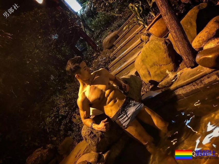 童颜巨肌狼狗又给了我爱成都的最新理由！ - 51虹马