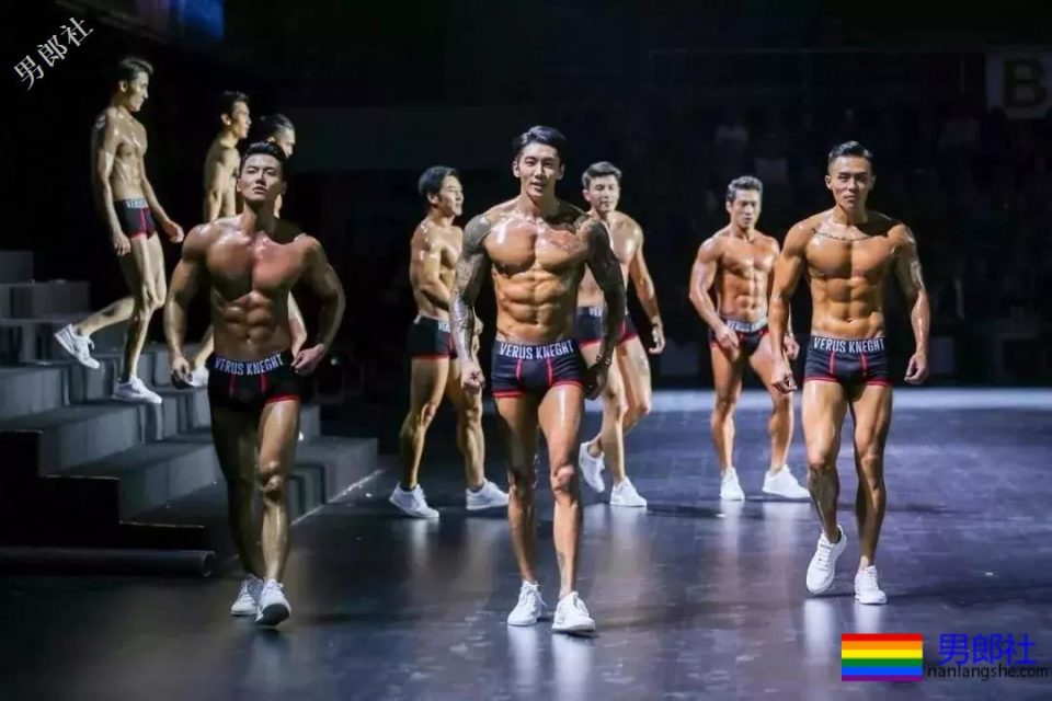 男版维密,原来男人也可以如此性感! - 51虹马 男版维密,原来男人也可以如此性感! - 51虹马