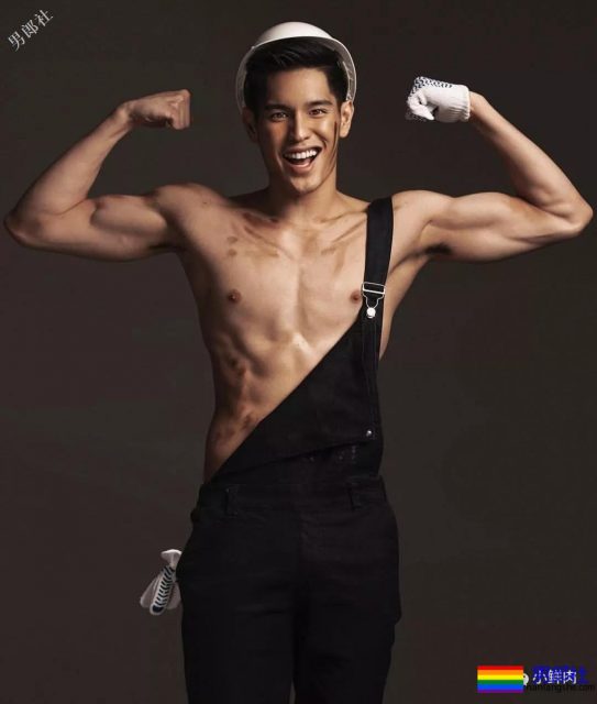 7个男人封面争番位，谁比谁脱得更彻底？ - 51虹马