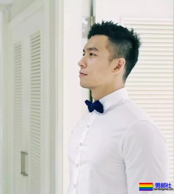 两个帅气肌肉男模拍写真,想都要! - 51虹马 两个帅气肌肉男模拍写真,想都要! - 51虹马