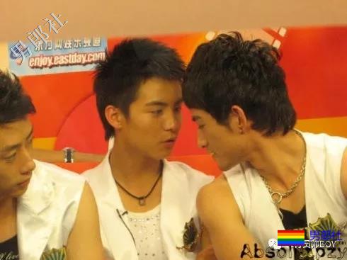 张晓晨结婚马天宇当伴郎，曾传是一对的他们不尴尬吗 - 51虹马