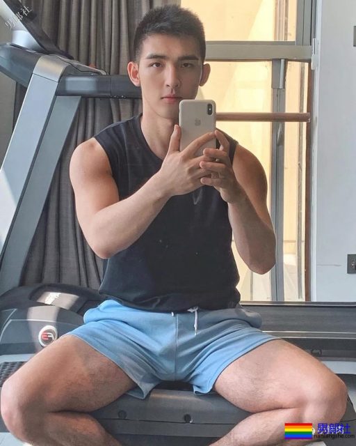 毛若懿这蓝裤衩新硬照绝了…… - 51虹马 毛若懿这蓝裤衩新硬照绝了…… - 51虹马