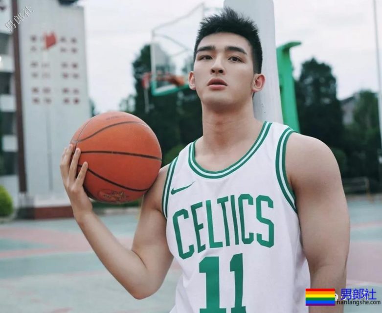 毛若懿这蓝裤衩新硬照绝了…… - 51虹马 毛若懿这蓝裤衩新硬照绝了…… - 51虹马