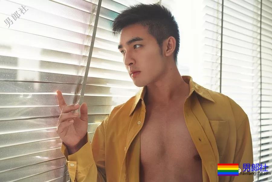 毛若懿这蓝裤衩新硬照绝了…… - 51虹马 毛若懿这蓝裤衩新硬照绝了…… - 51虹马