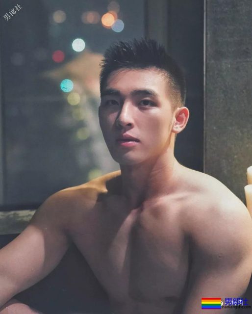 毛若懿这蓝裤衩新硬照绝了…… - 51虹马 毛若懿这蓝裤衩新硬照绝了…… - 51虹马