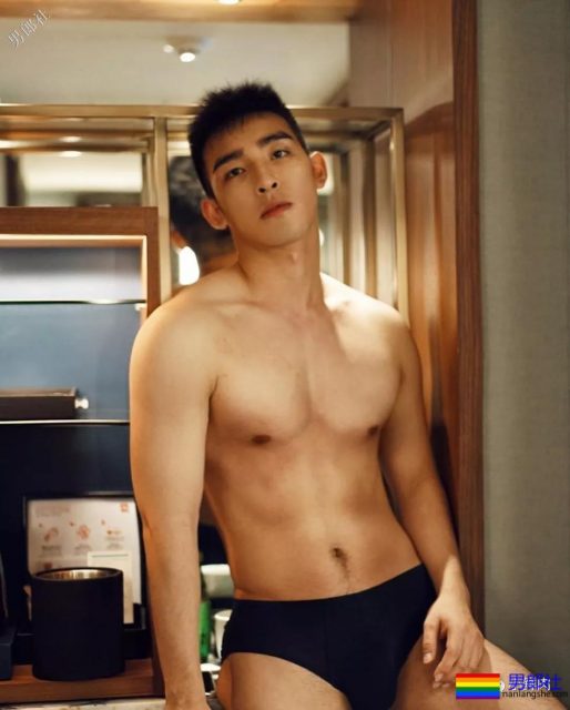 毛若懿这蓝裤衩新硬照绝了…… - 51虹马 毛若懿这蓝裤衩新硬照绝了…… - 51虹马