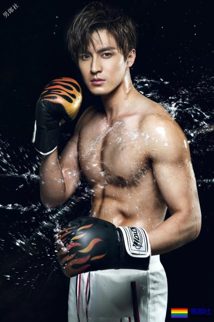 八块腹肌小狼狗靠腐剧爆红,新剧又秀兄弟情,这位大长腿帅哥你pick吗? - 51虹马 八块腹肌小狼狗靠腐剧爆红,新剧又秀兄弟情,这位大长腿帅哥你pick吗? - 51虹马