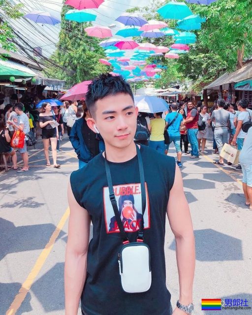 奶凶鲜肉毕业写真亮了,自曝对象数量谁会不可以? - 51虹马 奶凶鲜肉毕业写真亮了,自曝对象数量谁会不可以? - 51虹马