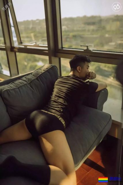 gay聊天不爆照能继续下去么？-51虹马