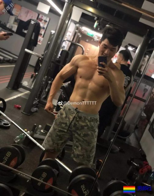 队长爱上衬衫、西裤、皮带这才是真正的航空学院正装校草空少! - 51虹马 队长爱上衬衫、西裤、皮带这才是真正的航空学院正装校草空少! - 51虹马