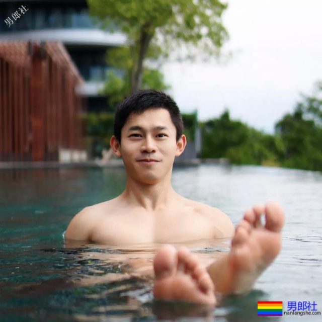 寸头国产MB公共浴池片被扒出! - 51虹马 寸头国产MB公共浴池片被扒出! - 51虹马