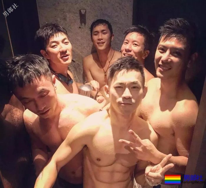 寸头国产MB公共浴池片被扒出! - 51虹马 寸头国产MB公共浴池片被扒出! - 51虹马